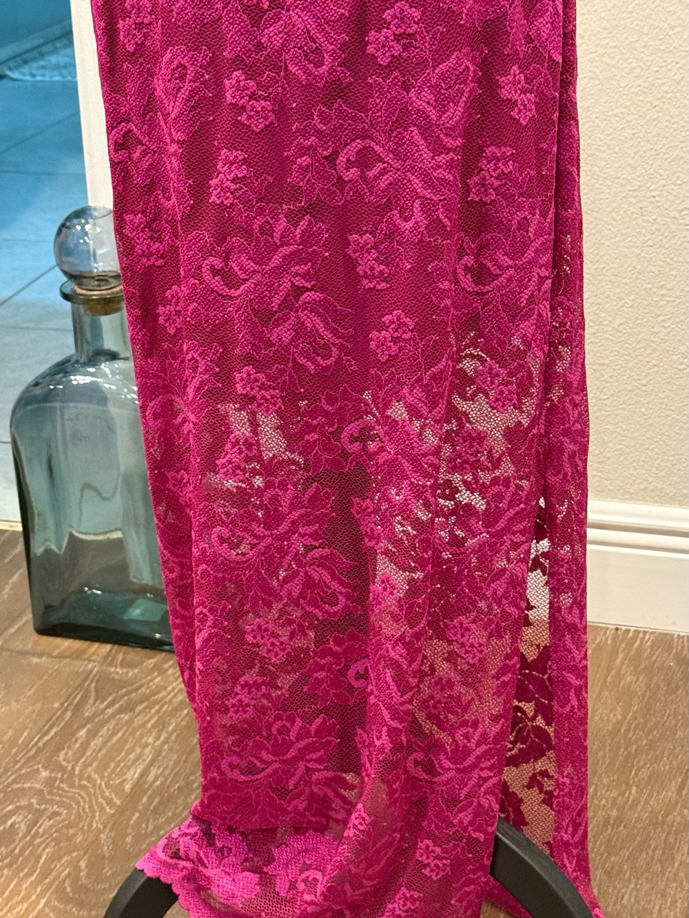 bebe Fuchsia Lace Scoop Neck Maxi Dress - Picture 4 of 7